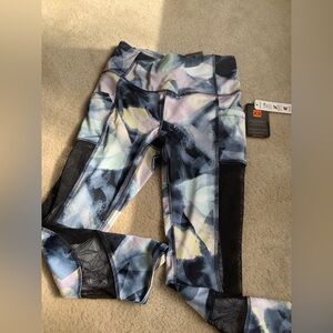 RBX XS capri leggings  NWT